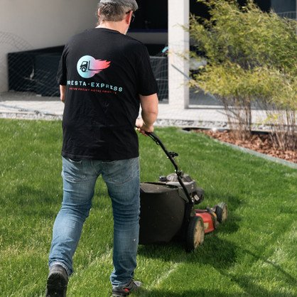 Équipe Presta-Express en intervention – paysagiste Lorraine Luxembourg